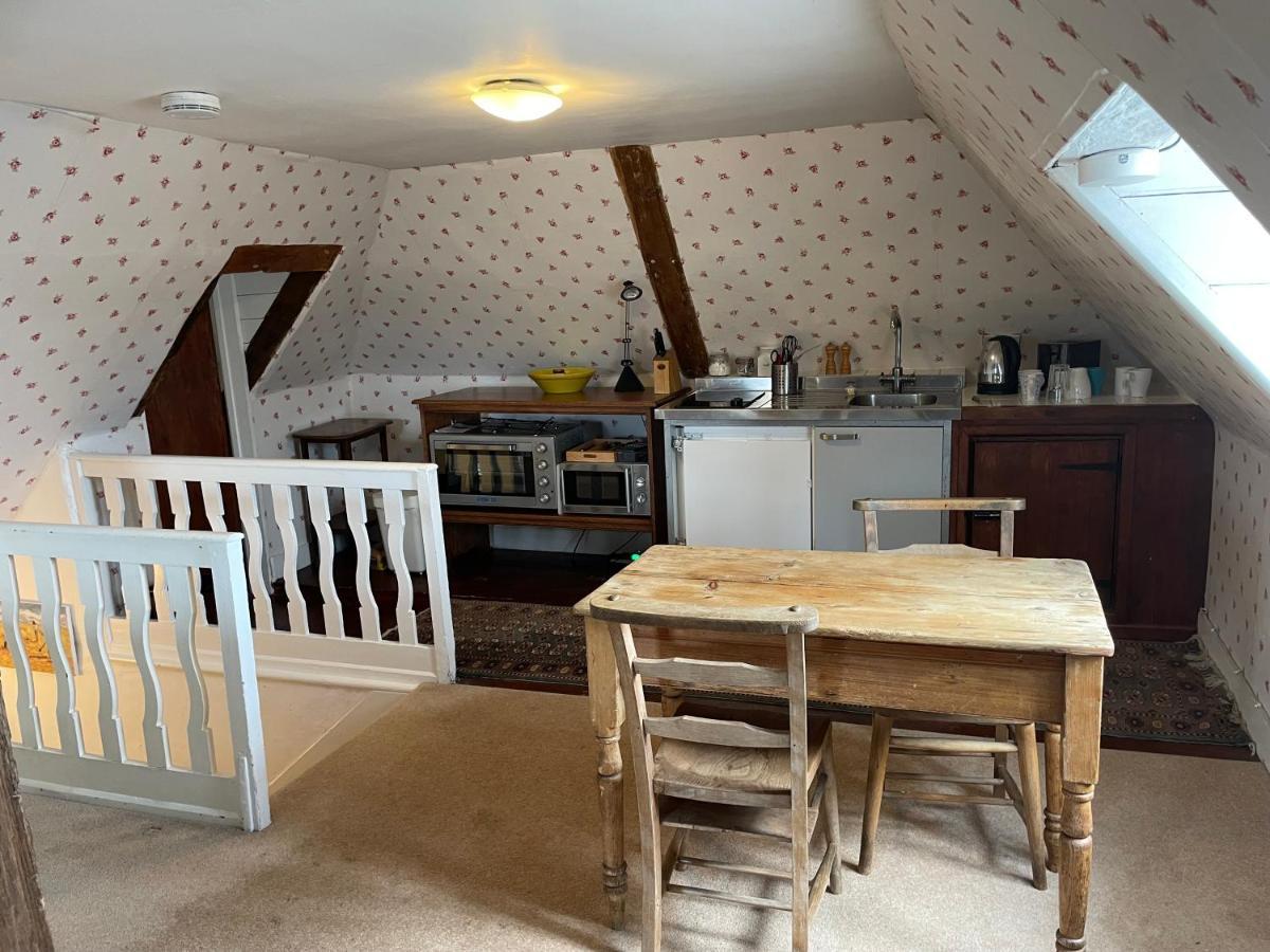 Little Park Farm Queen Anne Farmhouse & Apartments Stratfield Mortimer Εξωτερικό φωτογραφία