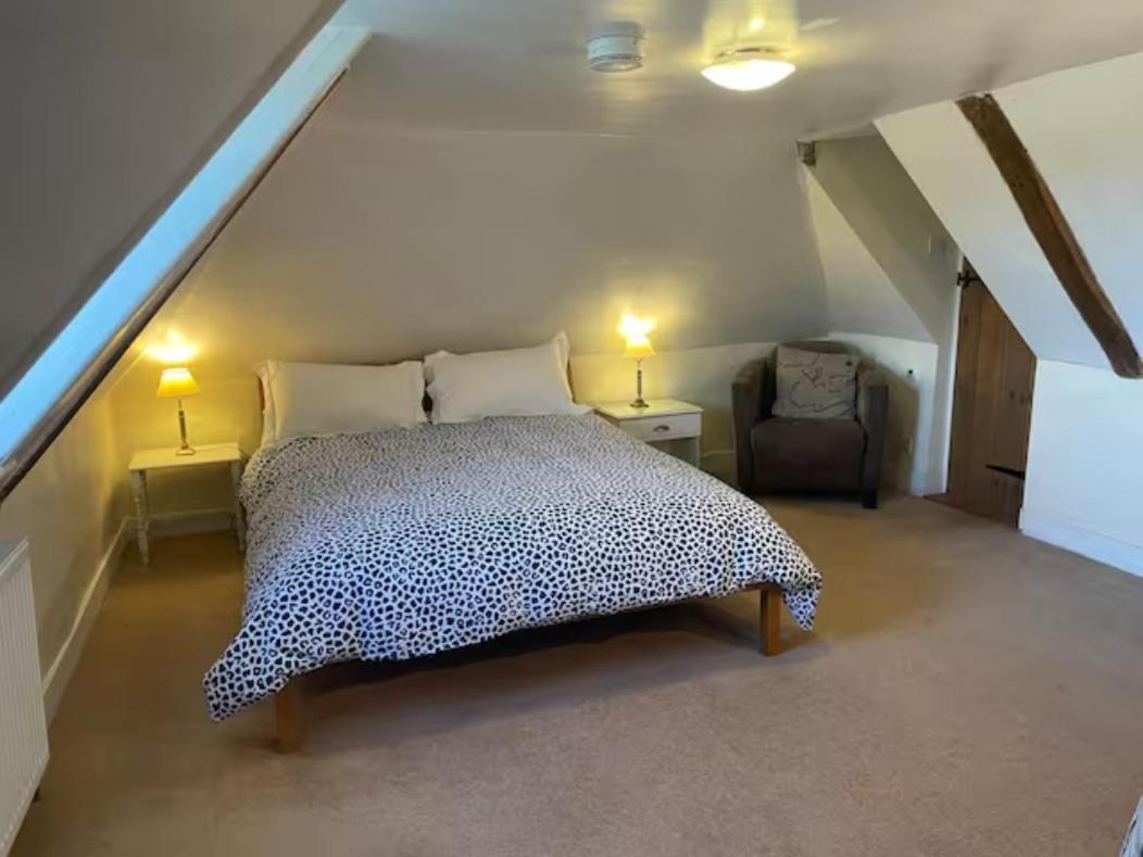 Little Park Farm Queen Anne Farmhouse & Apartments Stratfield Mortimer Εξωτερικό φωτογραφία