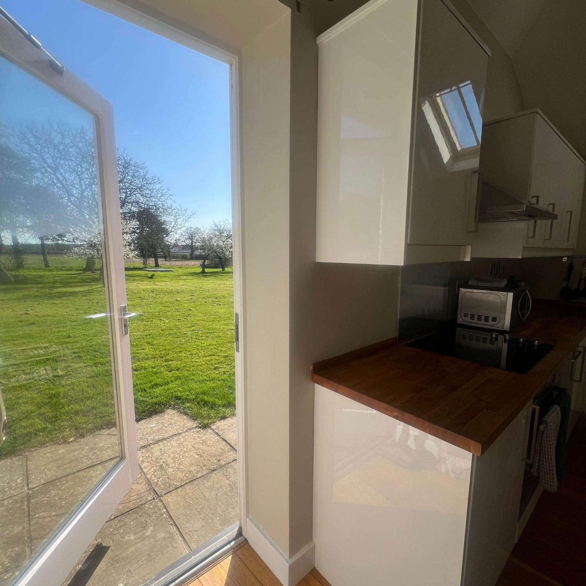 Little Park Farm Queen Anne Farmhouse & Apartments Stratfield Mortimer Εξωτερικό φωτογραφία